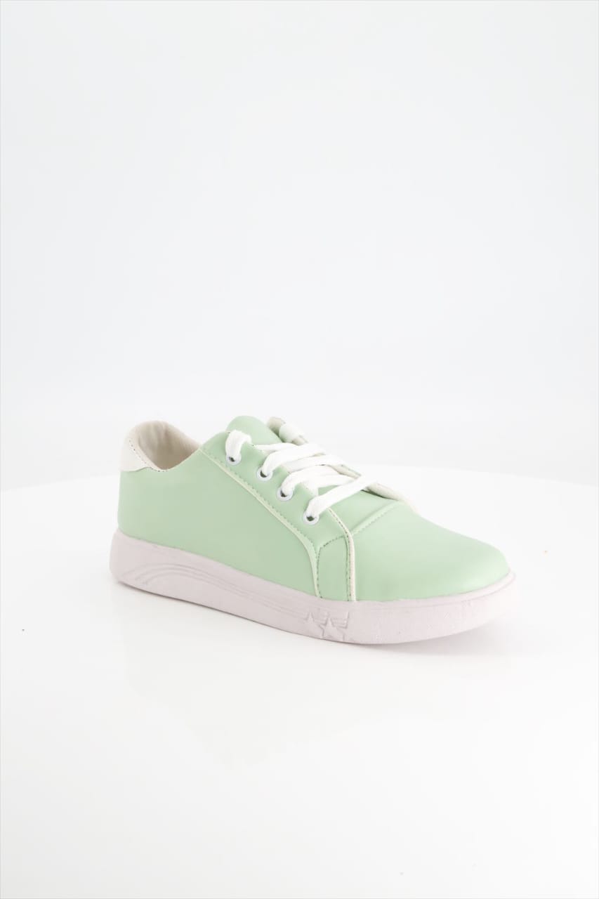 women trendy sneakers Shoes